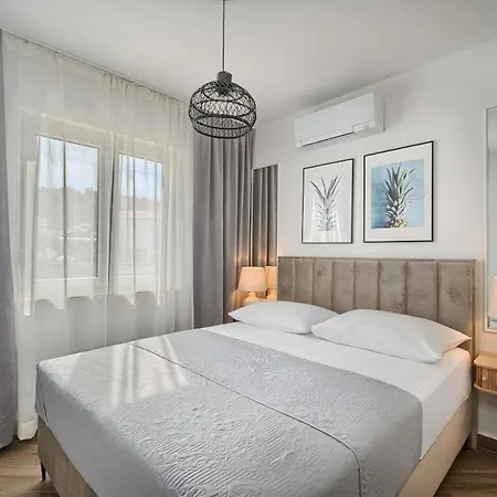 Apartment Aqualis Vista - Where Comfort Meets Stunning Scenery