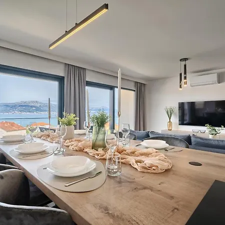 Aqualis Vista - Where Comfort Meets Stunning Scenery Apartment *