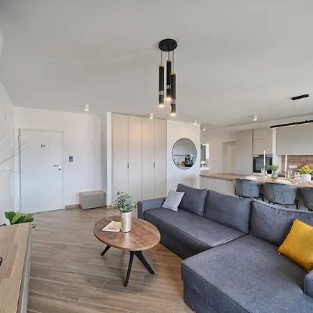Lägenhet Aqualis Vista - Where Comfort Meets Stunning Scenery Slatine